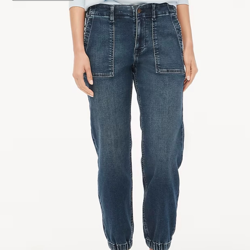Jcrew Utility jogger jean in signature stretch+ Size 28, never worn